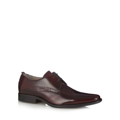 Designer maroon leather punched hole shoes